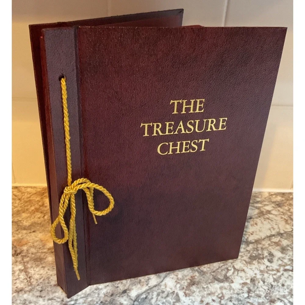 Vtg The Treasure Chest Book by Charles L. Wallis 1965 Hardcover Inspirational